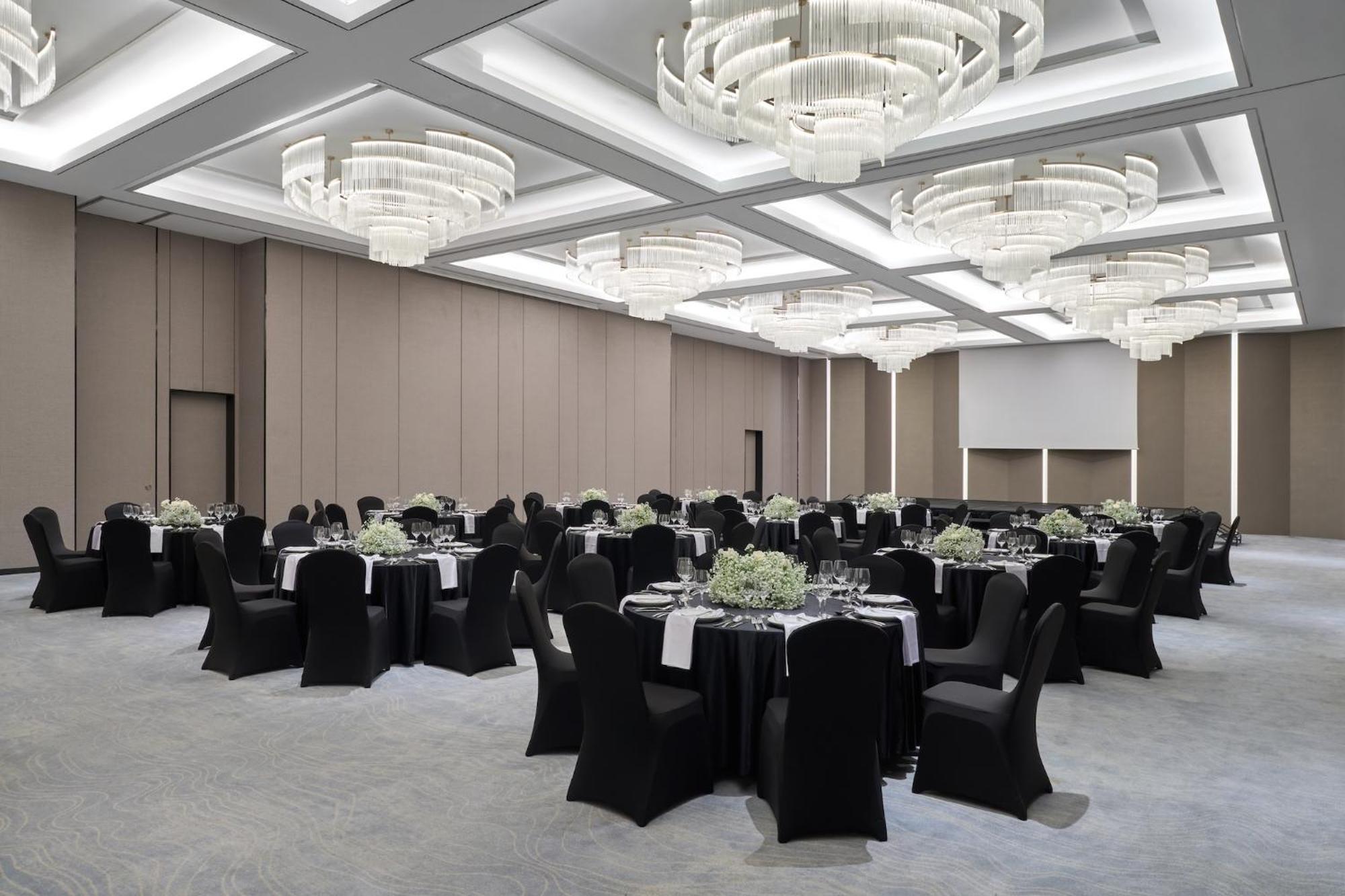 Crowne Plaza Danang City Centre By Ihg Esterno foto